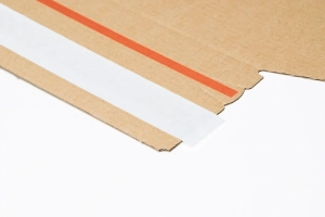 Karton wysyłkowy z paskiem klejowym i zrywką 280x200x80 pasek