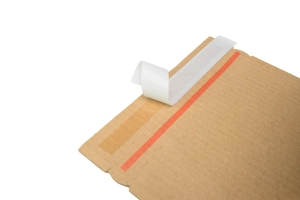 pasek klejowy w kartonie wysyłkowym szybka i łatwa wysyłka
