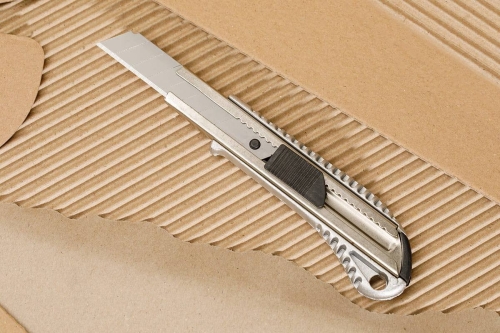 Snap blade knife Kartonsky